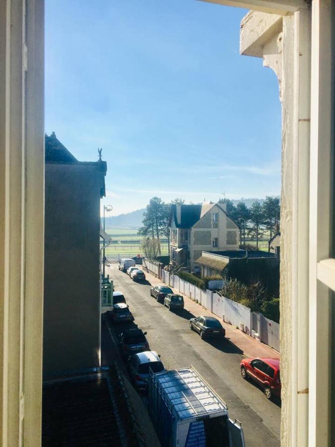 Appartement En Plein Centre De Deauville 2Eme المظهر الخارجي الصورة